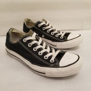 Converse Chuck Taylor All Star Sneakers Women's Size 8